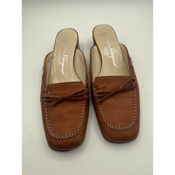 Salvatore Ferragamo Made in Italy Brown Leather Square Toe Bow Mules Size 6B - Picture 2 of 9